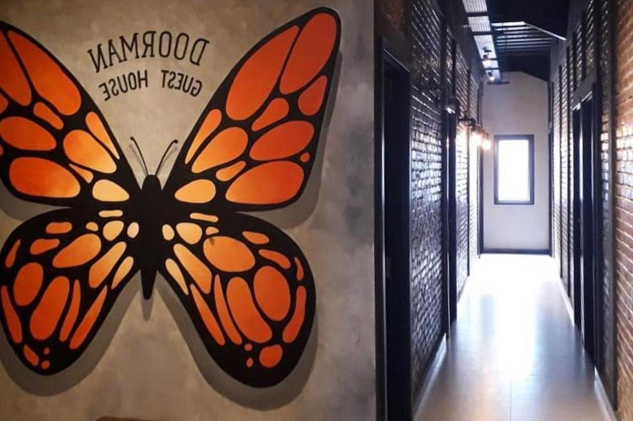 Reddoorz Plus @ Doorman Guest House Bandung Eksteriør bilde